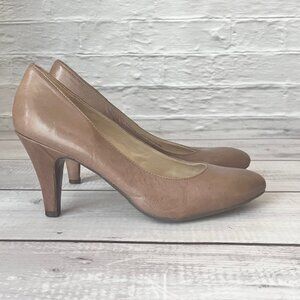 NATURALIZER - Light Brown Classic Pumps